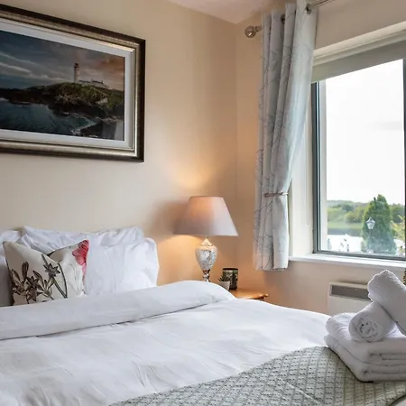 Waterfront View Apartment Carrick-on-Shannon
