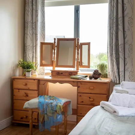 Waterfront View Apartment *