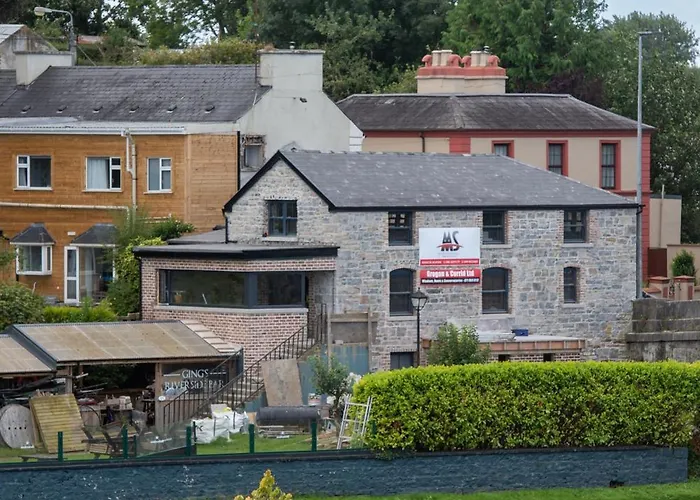 아파트 Waterfront View Carrick on Shannon